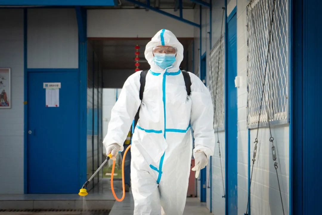 flashspun hypak with protective apparel flashspun hypak with protective apparel