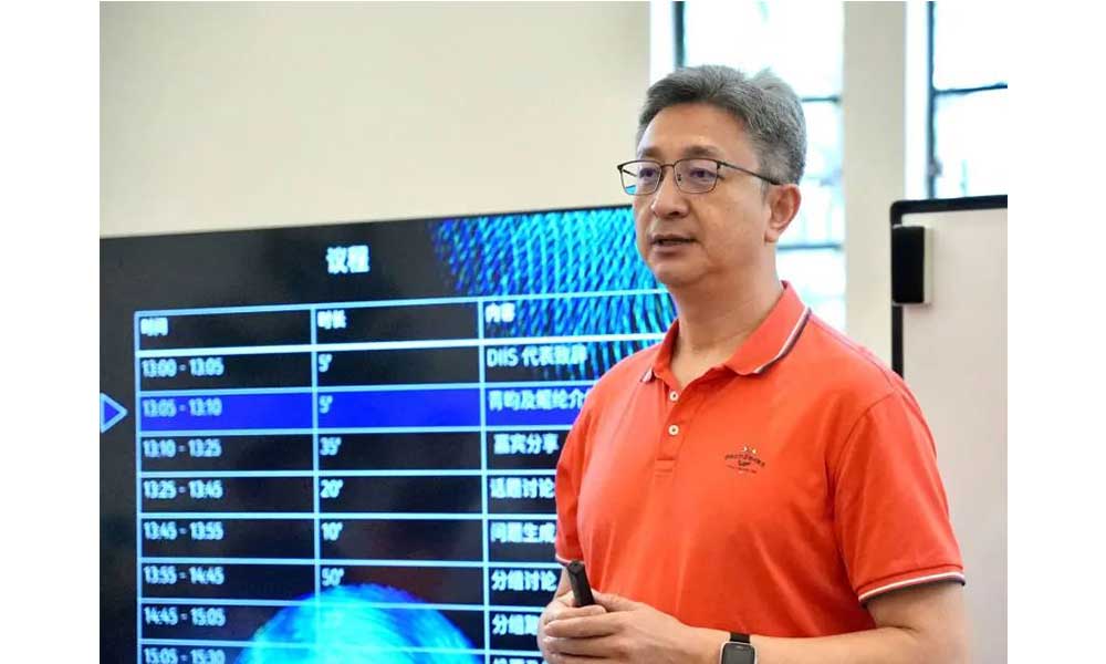 Mr.-Sun-Jiang.jpg Mr.-Sun-Jiang.jpg